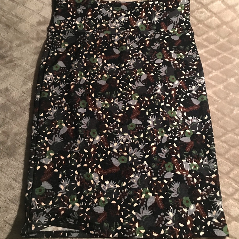 ❤️LuLa Roe skirt